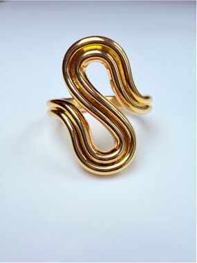 14K Yellow Gold Milor Large Modernist S Shape Dimensional Wave Ring Italy NEW